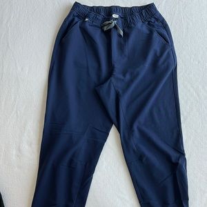 Men’s Figs Jogger Pants Size Medium Navy Blue
